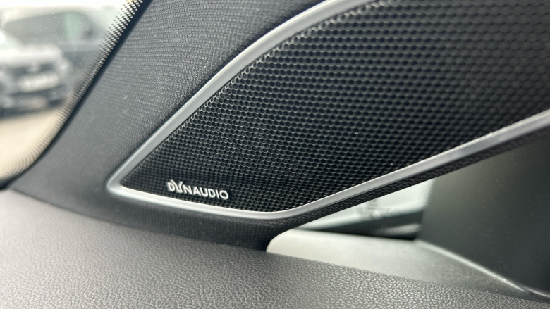 Volkswagen Golf 2.0 TSI GTI 5dr [Nav] Petrol Hatchback